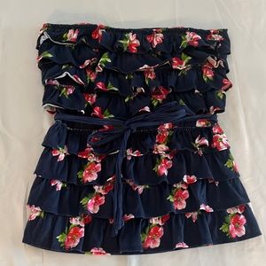 Gilly Hicks ruffled tank